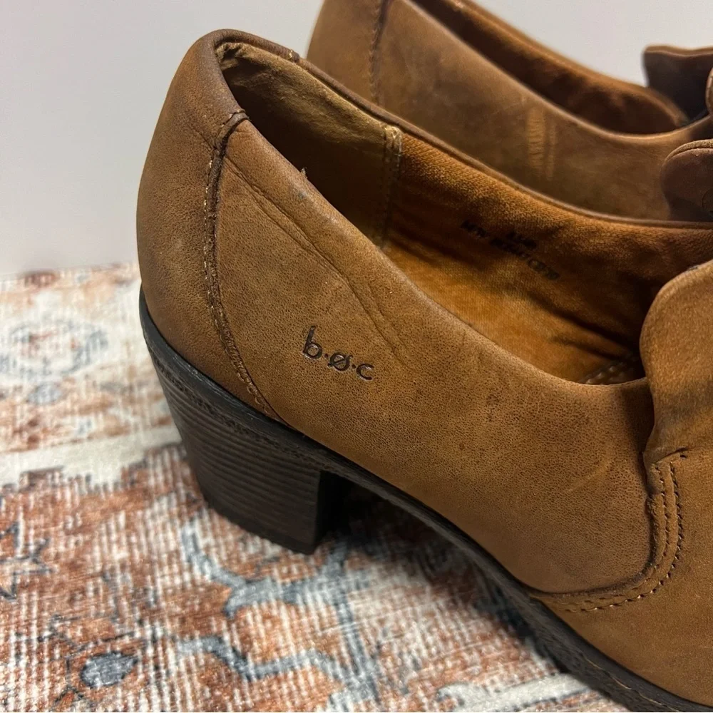 BOC Born Womens Carla Brown Booties Distressed Leather Slip On Heeled Boots 8.5M